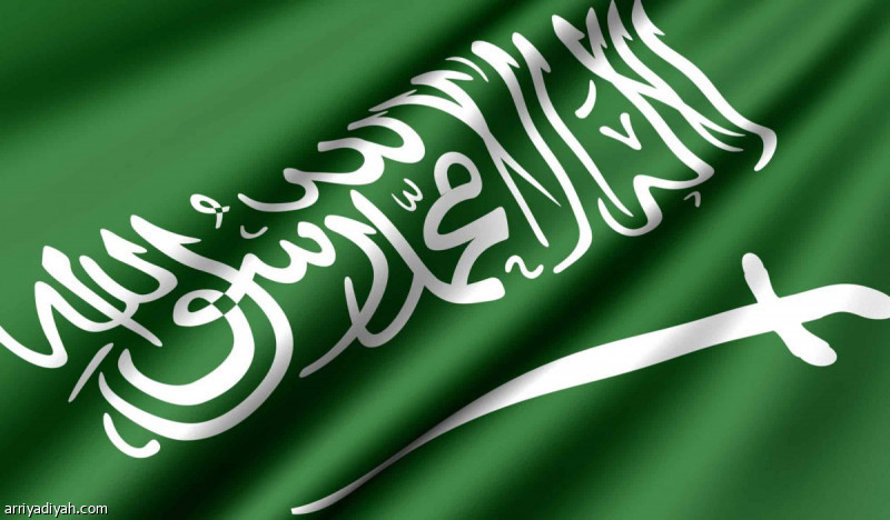 لمَ الإعلامُ ضجّ بهِ الفضاءُ = فلا صبحٌ يراهُ ولا مساءُ